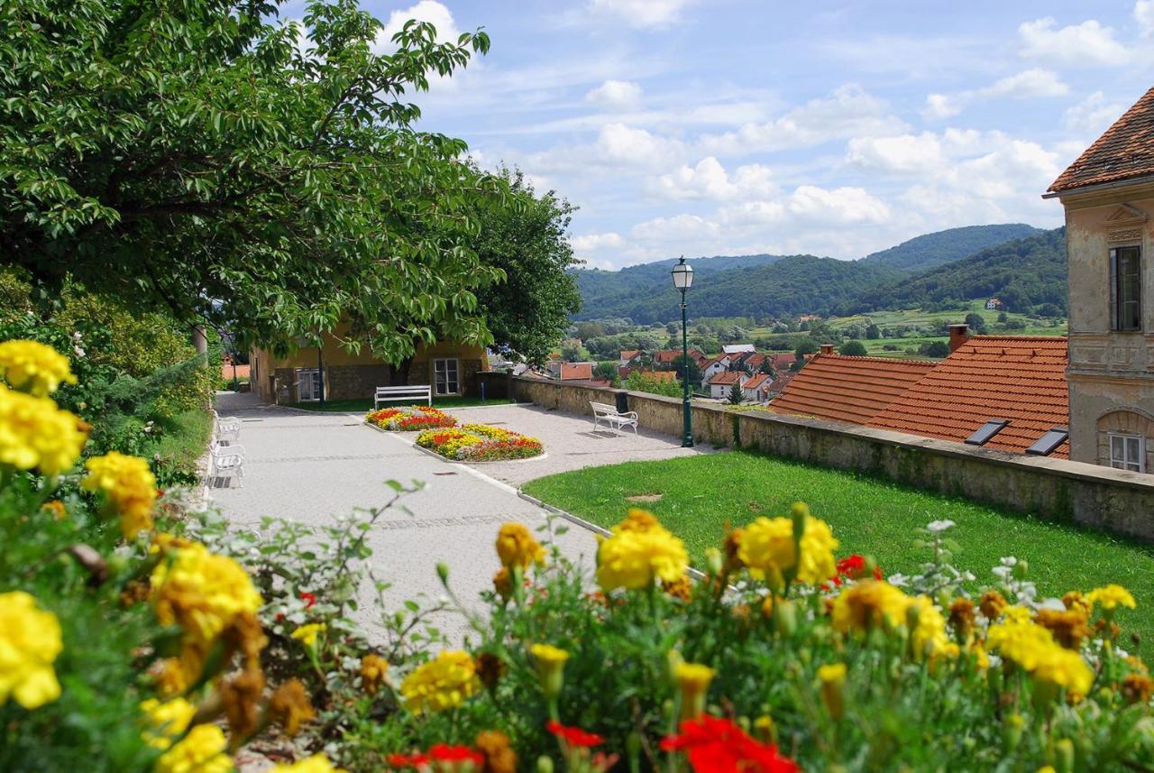 K Relax Place, Varazdinske Toplice, Modern Home With Sauna, Jacuzzi, Wifi Bagian luar foto